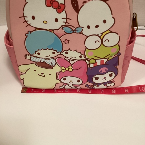 Loungefly Sanrio Hello Kitty and Friends mini backpack - Picture 7 of 9